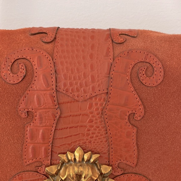 Sharif Suede Lions Door Knock Purse - Picture 5 of 16
